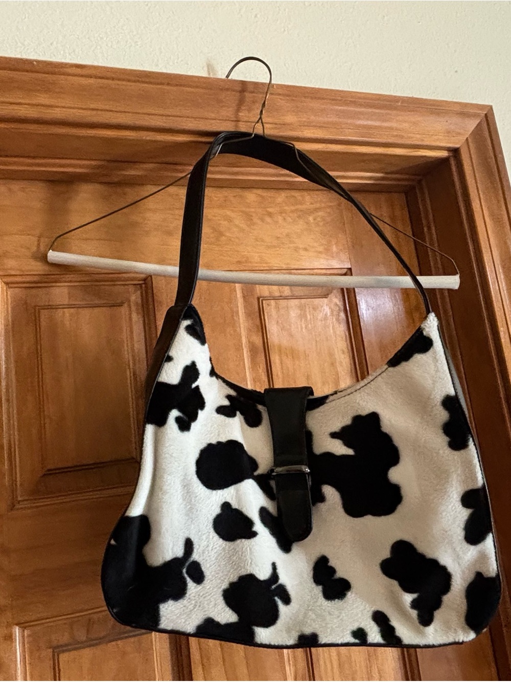 Black & White Cow Print Shoulder Bag - Women - Picture 3 of 11